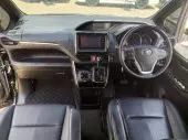 interiorFront