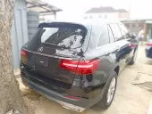 car Back
