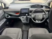 interiorFront