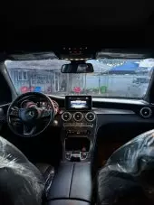 interiorFront