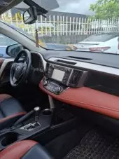 interiorFront