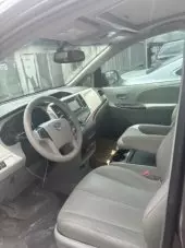 interiorFront
