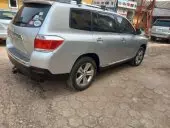 car Right Back