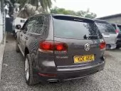 car Right Back