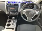 interiorFront