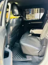 interiorBack