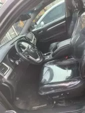 interiorFront