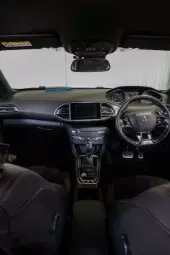 interiorFront