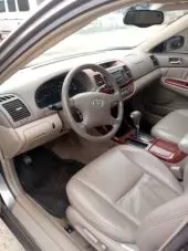 interiorFront