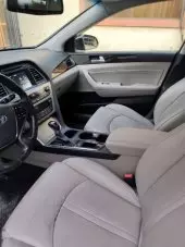 interiorFront