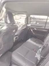 interiorBack