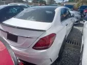 car Right Back