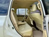 interiorBack