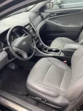 interiorFront