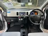 interiorFront