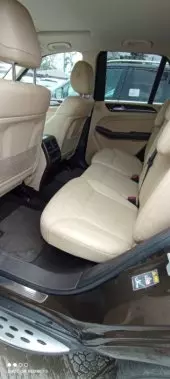 interiorBack