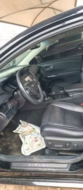 interiorFront
