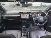 interiorFront