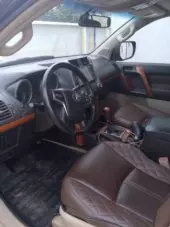 interiorFront