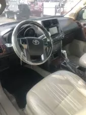 interiorFront