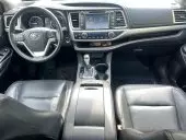 interiorFront