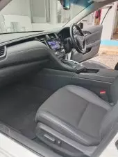 interiorFront