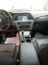 interiorFront