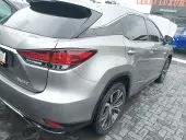 car Right Back