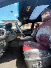 interiorFront