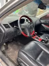 interiorFront