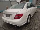 car Right Back