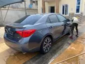 car Right Back