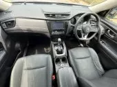 interiorFront
