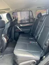 interiorBack