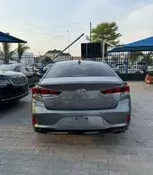 car Right Back