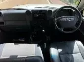 interiorFront