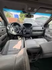 interiorFront