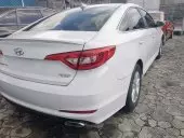 car Right Back