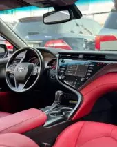 interiorFront