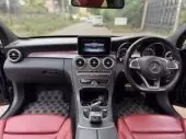 interiorFront