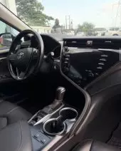 interiorFront