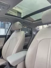 car Right Back