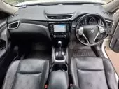 interiorFront