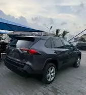 car Right Back