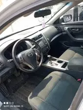 interiorFront