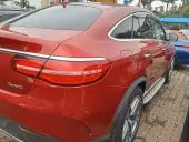 car Right Back