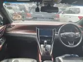 interiorFront