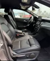 interiorFront
