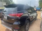 car Right Back