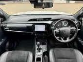 interiorFront